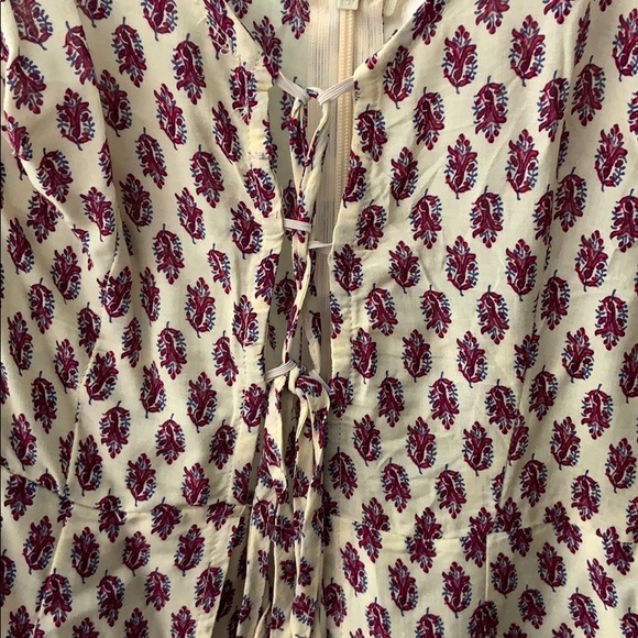 LF dress with shorts attached. - Picture 1 of 4